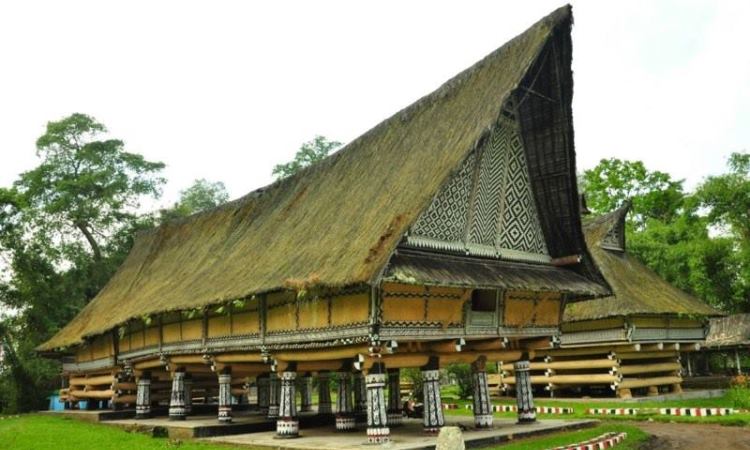 6 Rumah Adat Ikonik untuk Dijelajahi di Indonesia