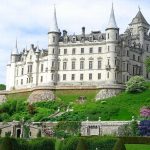 5 Kastil di Dunia yang Dapat Anda Pesan untuk Memenuhi Fantasi Dongeng Anda