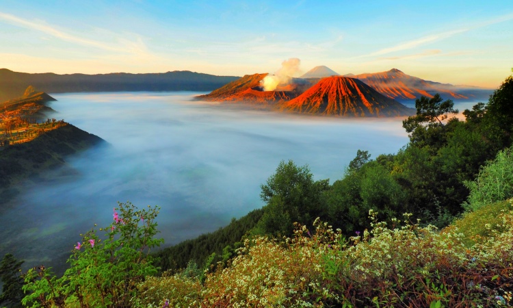 6 Destinasi Terbaik di Pulau Jawa, Indonesia